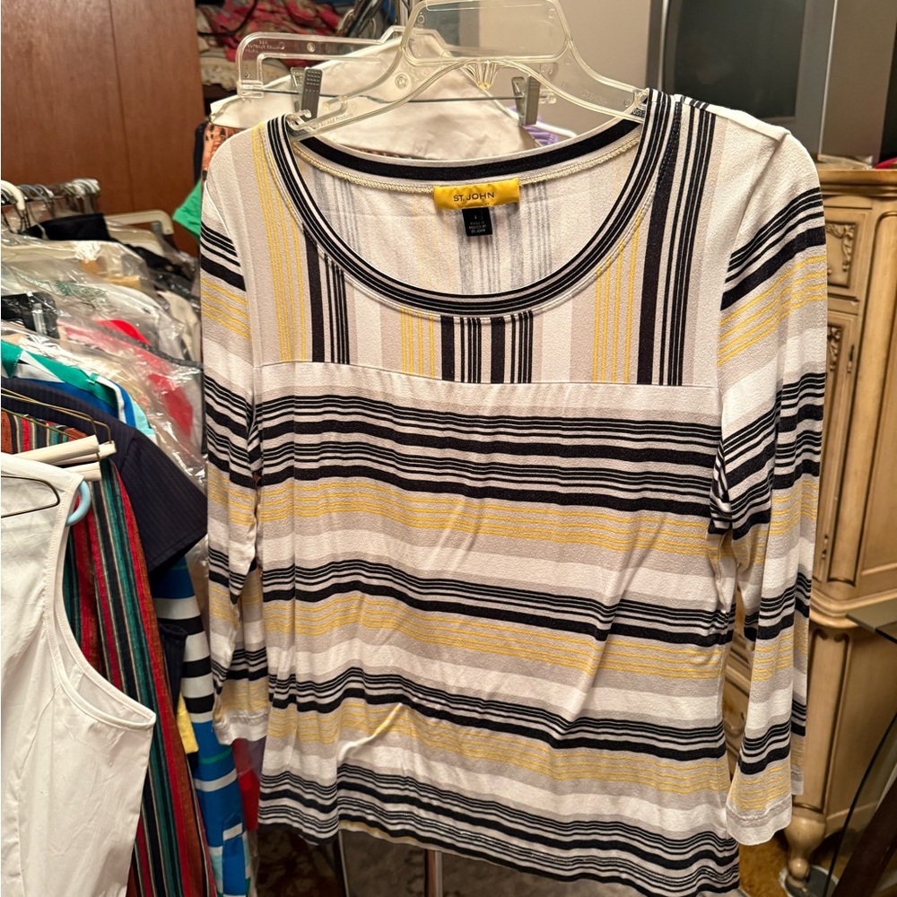 Chic Striped Women's Top - Yellow, Black, White